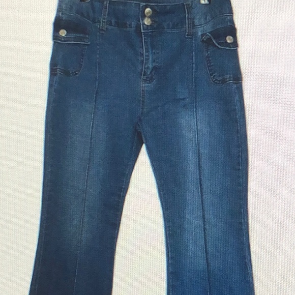 Telepatia Juniors Size 13 Bell Bottom Hippie Boho Jeans Stretch Soft - Picture 1 of 2